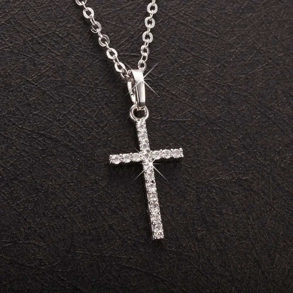 Stunning Dorian Luxe Women's Cross Necklace ✨