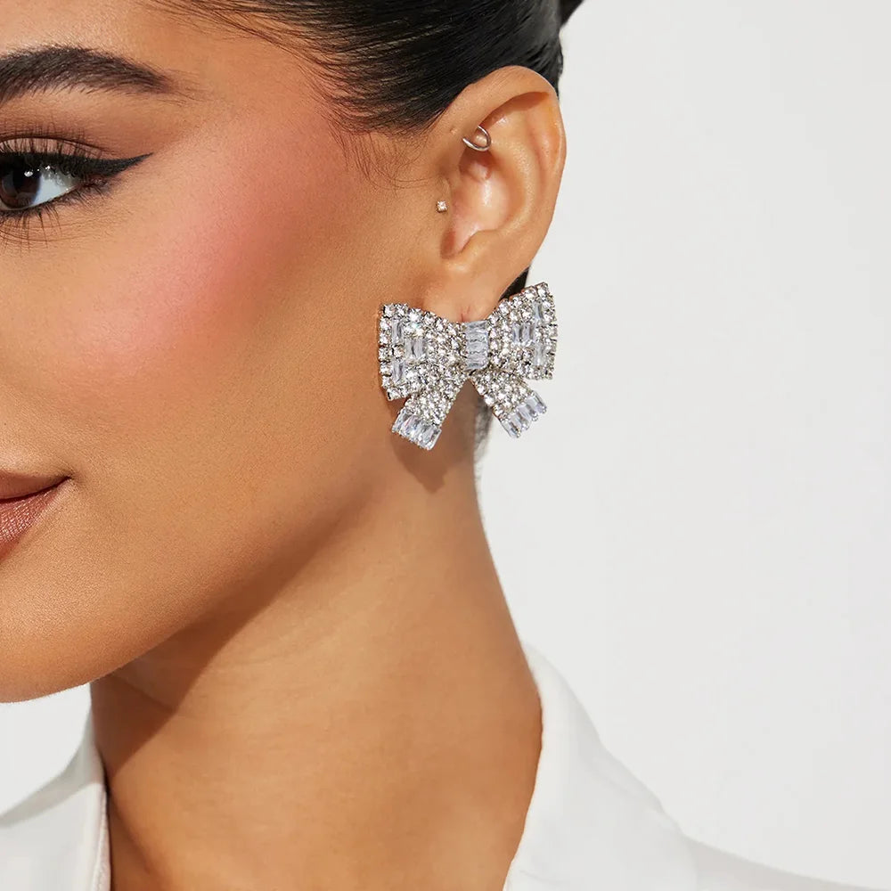 Dorian Luxe  Bow Earrings ✨