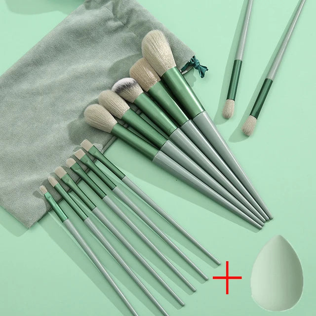 Makeup Brush Set ✨