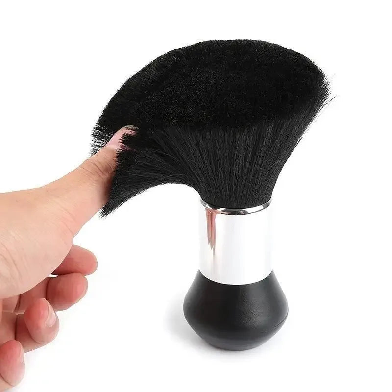 Neck Duster Brush ✨